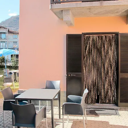 Camping Solarium 242s Apartment Domaso
